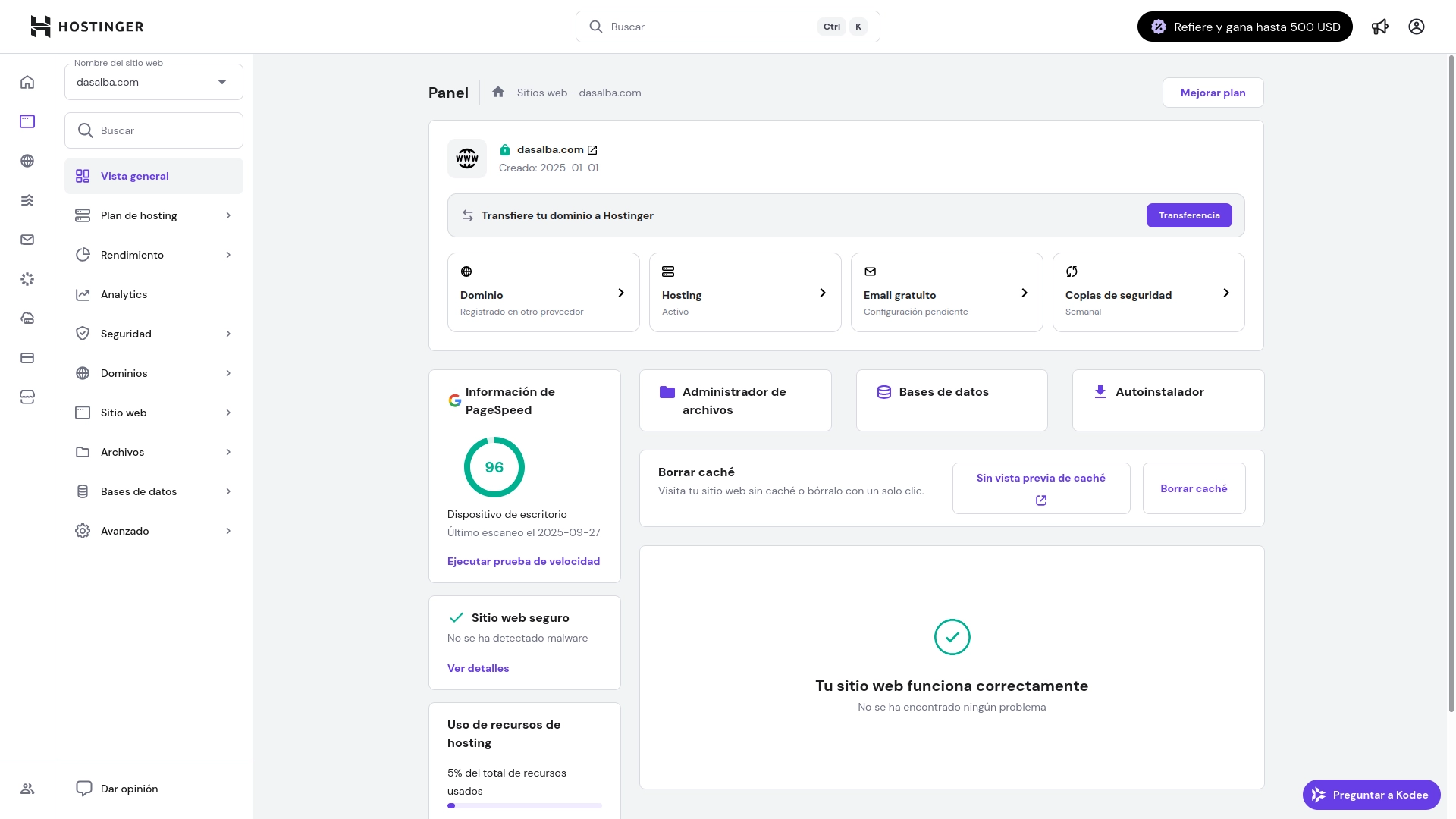 El panel de control web de Hostinger. Los menús esconden todas las posibles opciones de configuración que podrías querer tocar.
